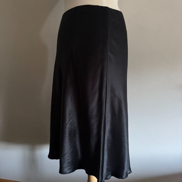 Italian Designer Emporio Armani Silk Blend Black Skirt | EU 44 US 8/Medium - Picture 4 of 12